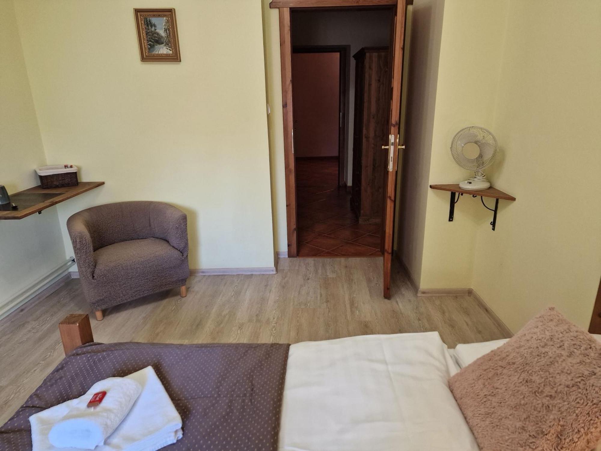 Hotel Opat Kutna Hora Bagian luar foto