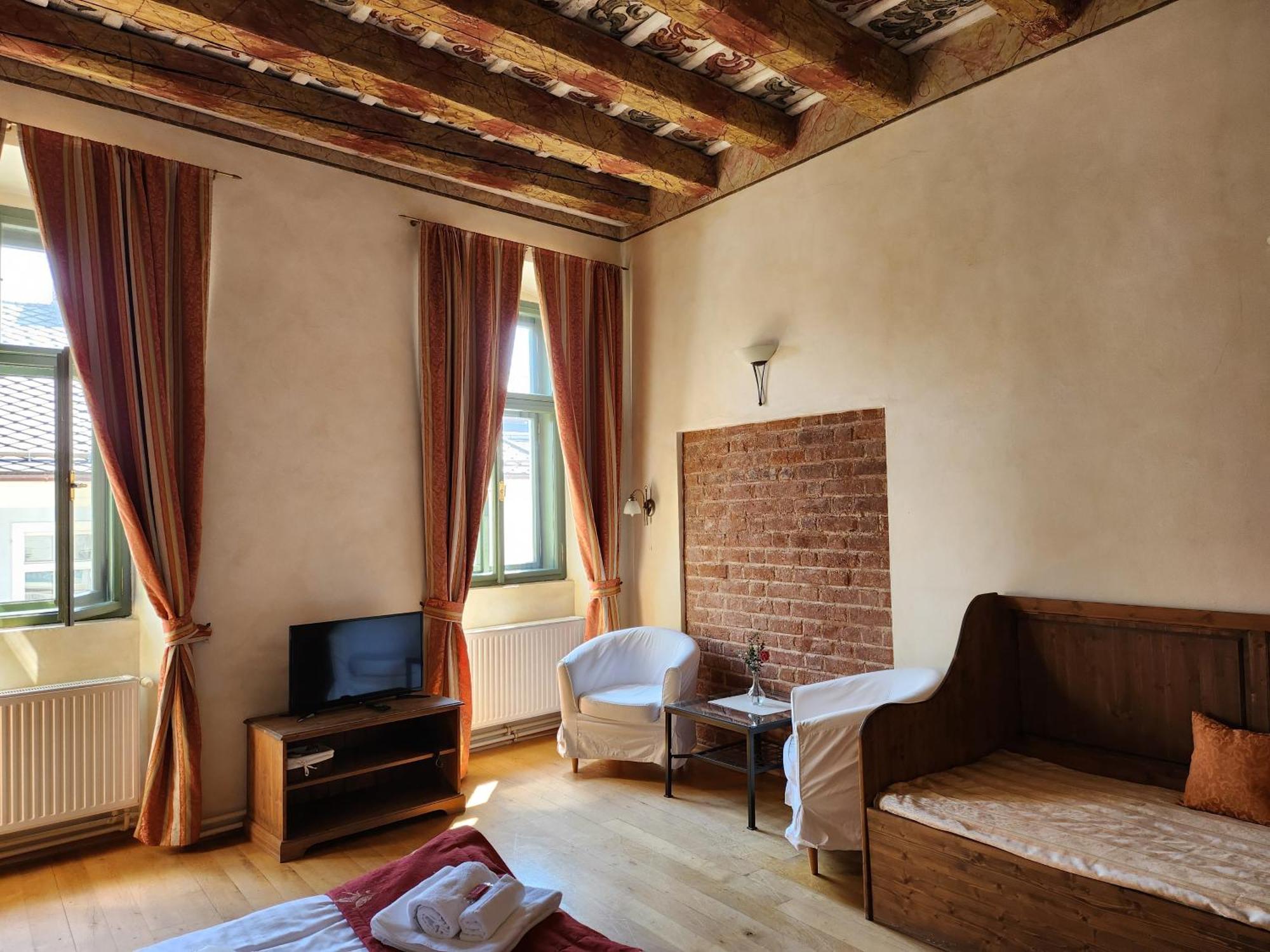 Hotel Opat Kutna Hora Bagian luar foto