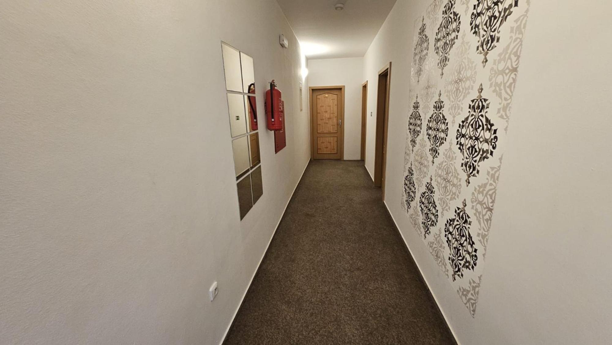 Hotel Opat Kutna Hora Bagian luar foto