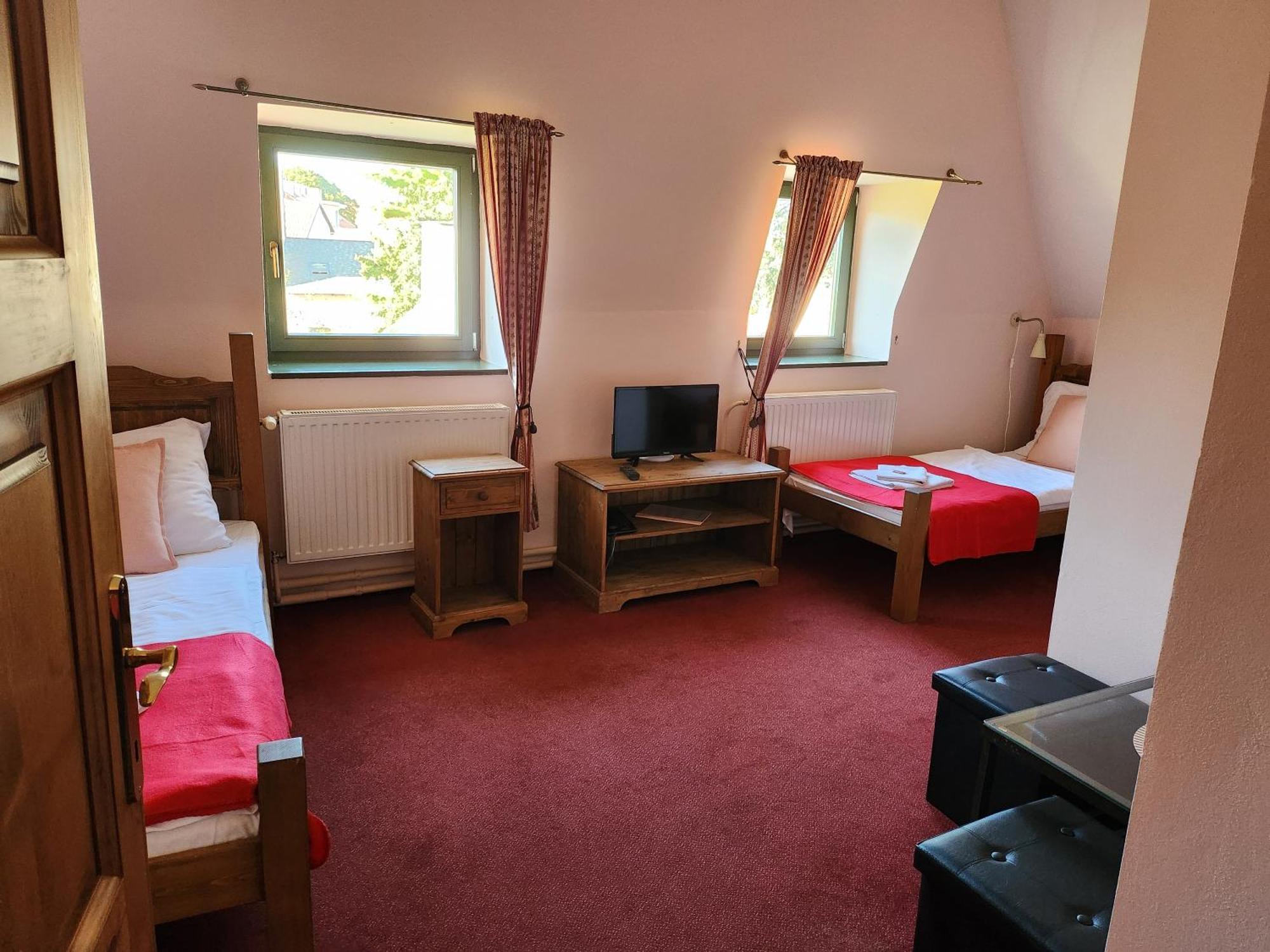 Hotel Opat Kutna Hora Bagian luar foto