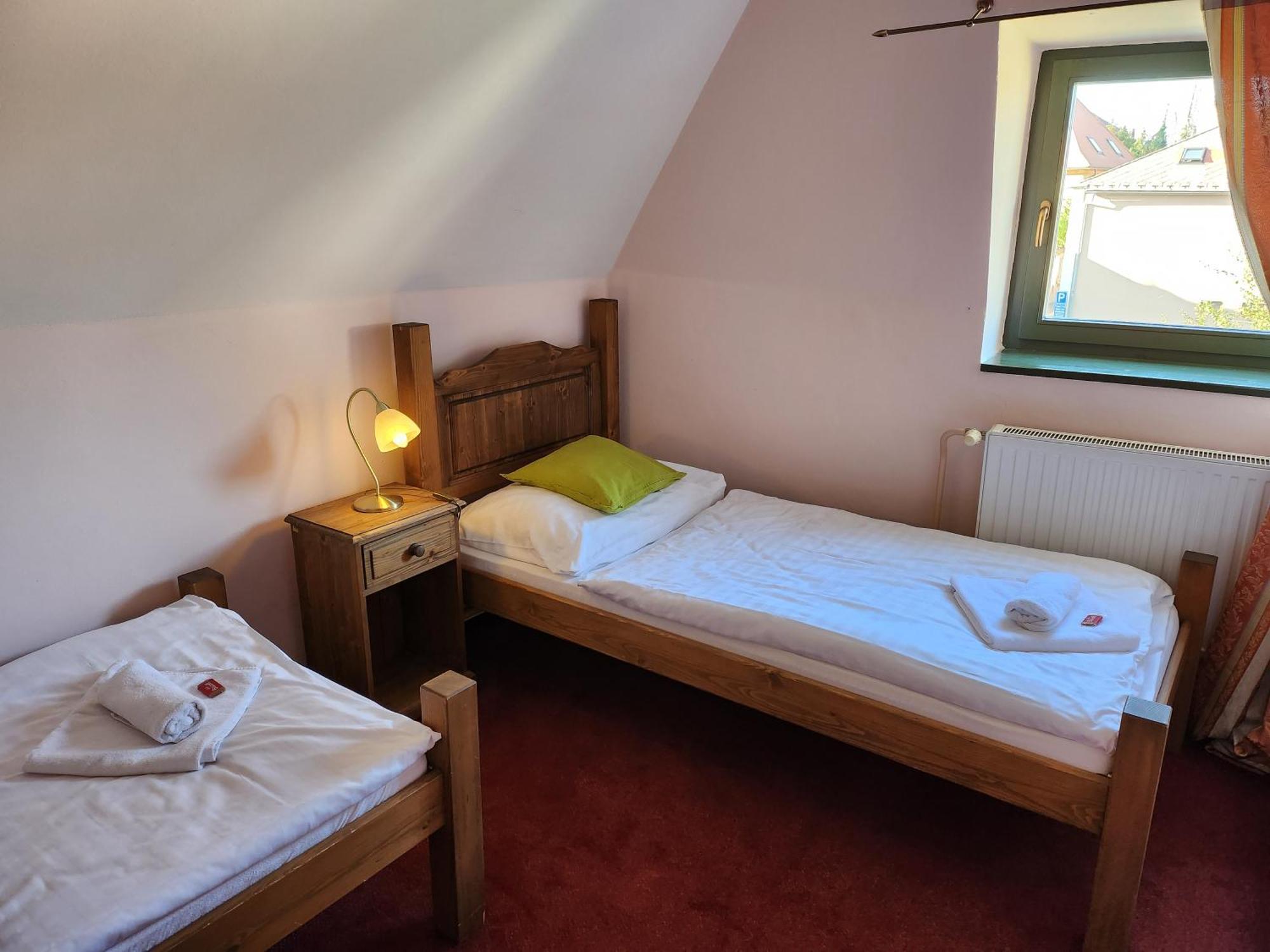 Hotel Opat Kutna Hora Bagian luar foto