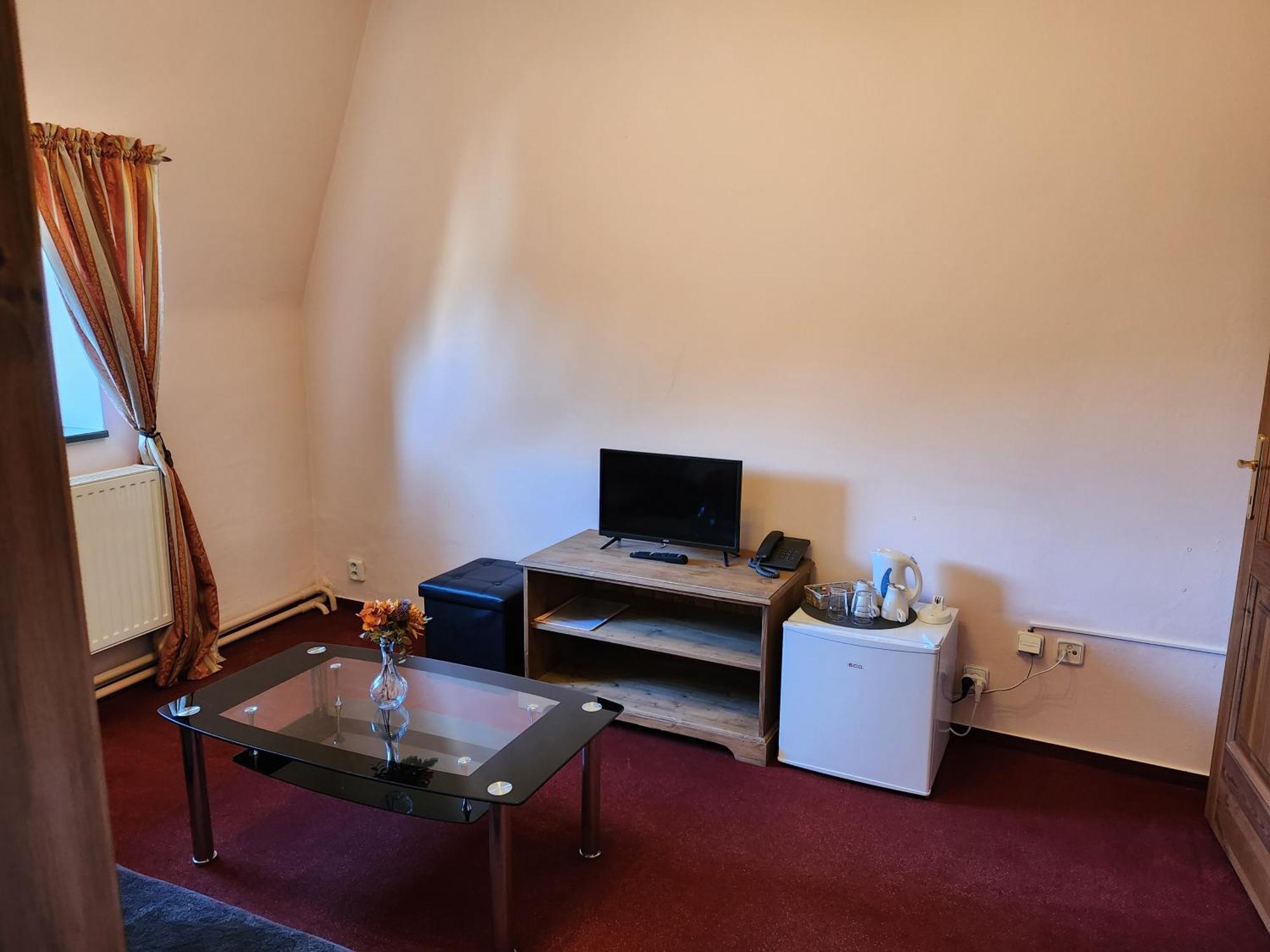 Hotel Opat Kutna Hora Bagian luar foto
